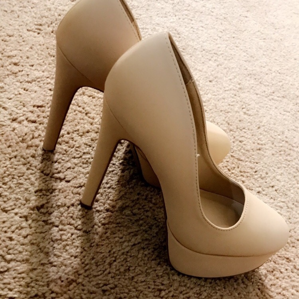 Nude platform heels